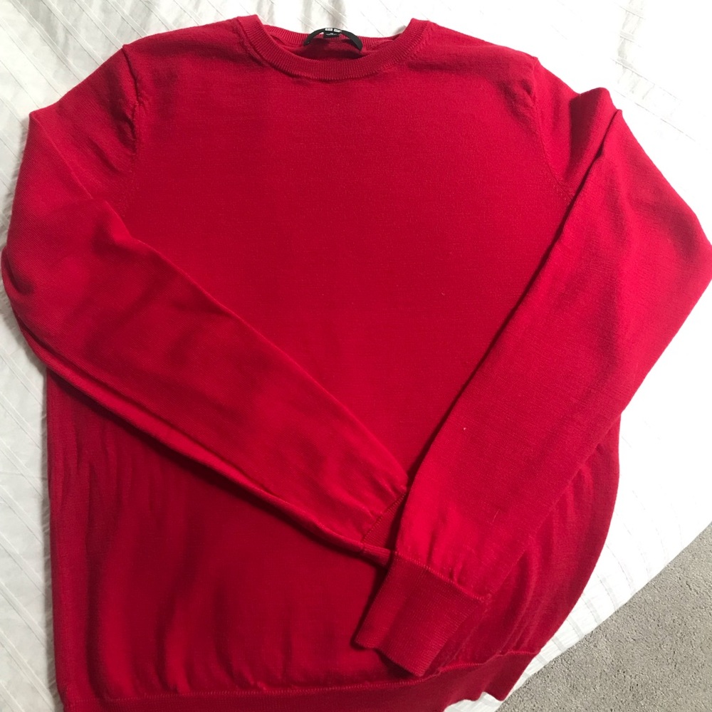 Merino wool sweater from UNIQLO